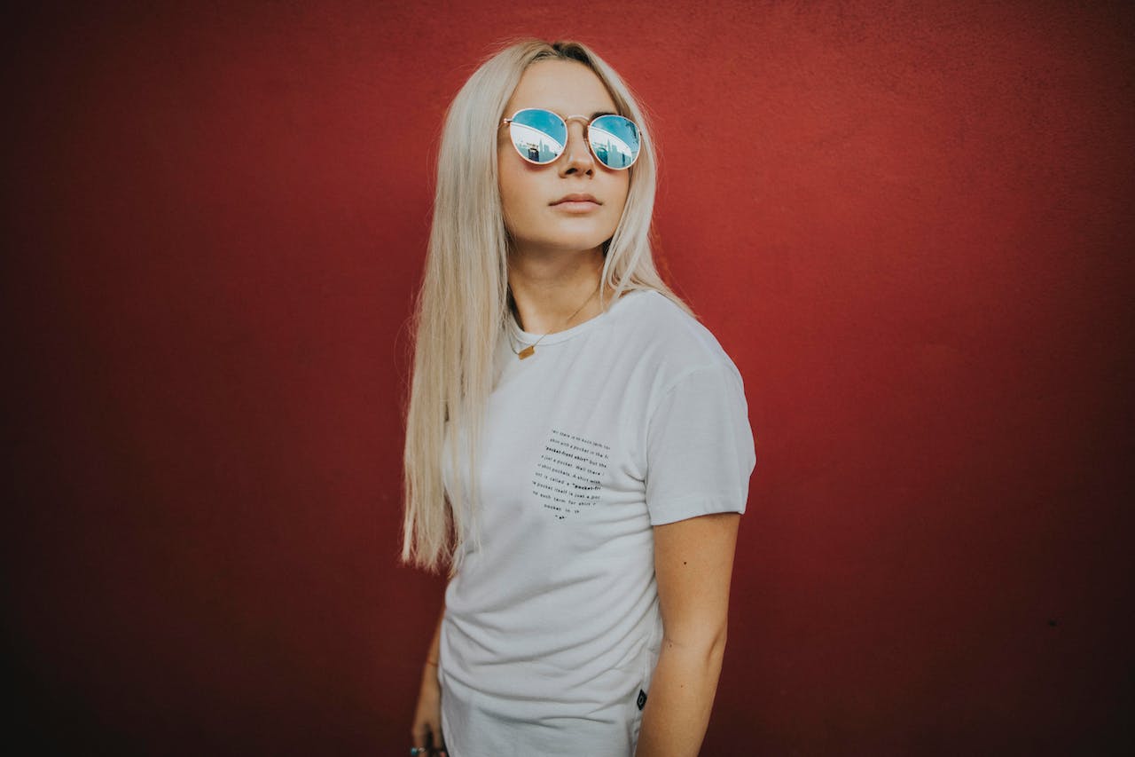 Coloration super éclaircissante: entretien de votre couleur en 3 aplications