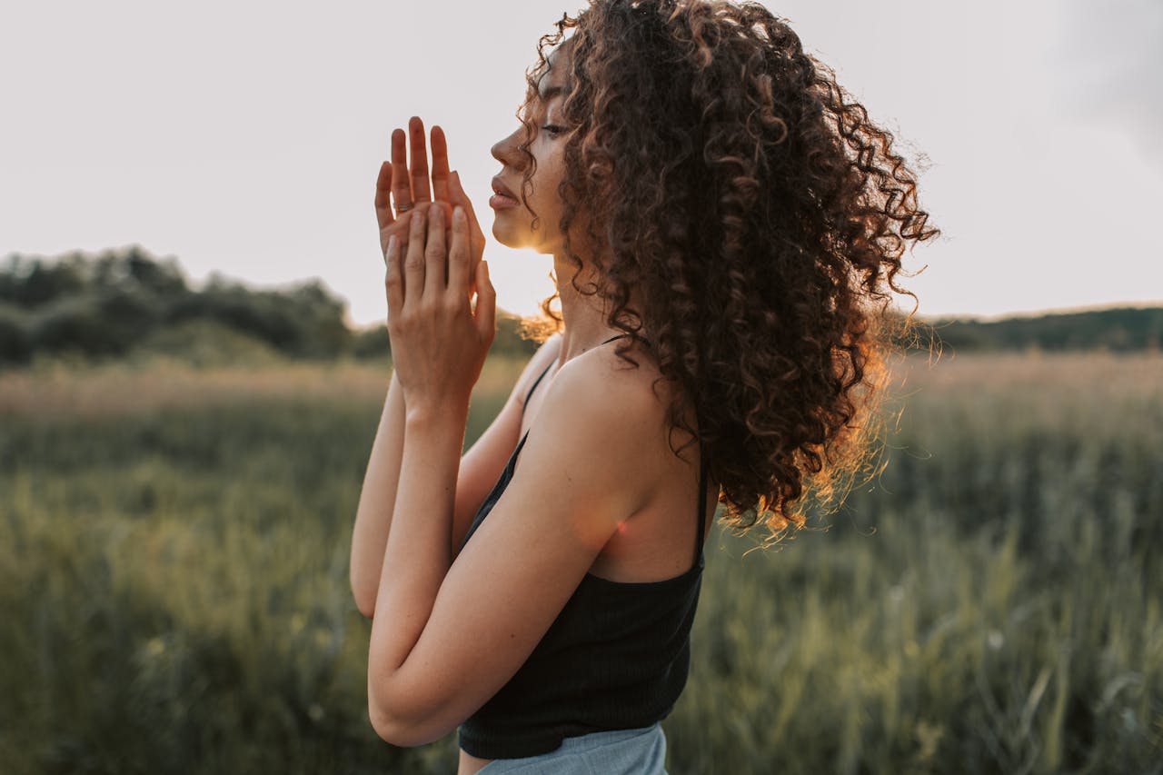 Routine capillaire pour cheveux bouclés