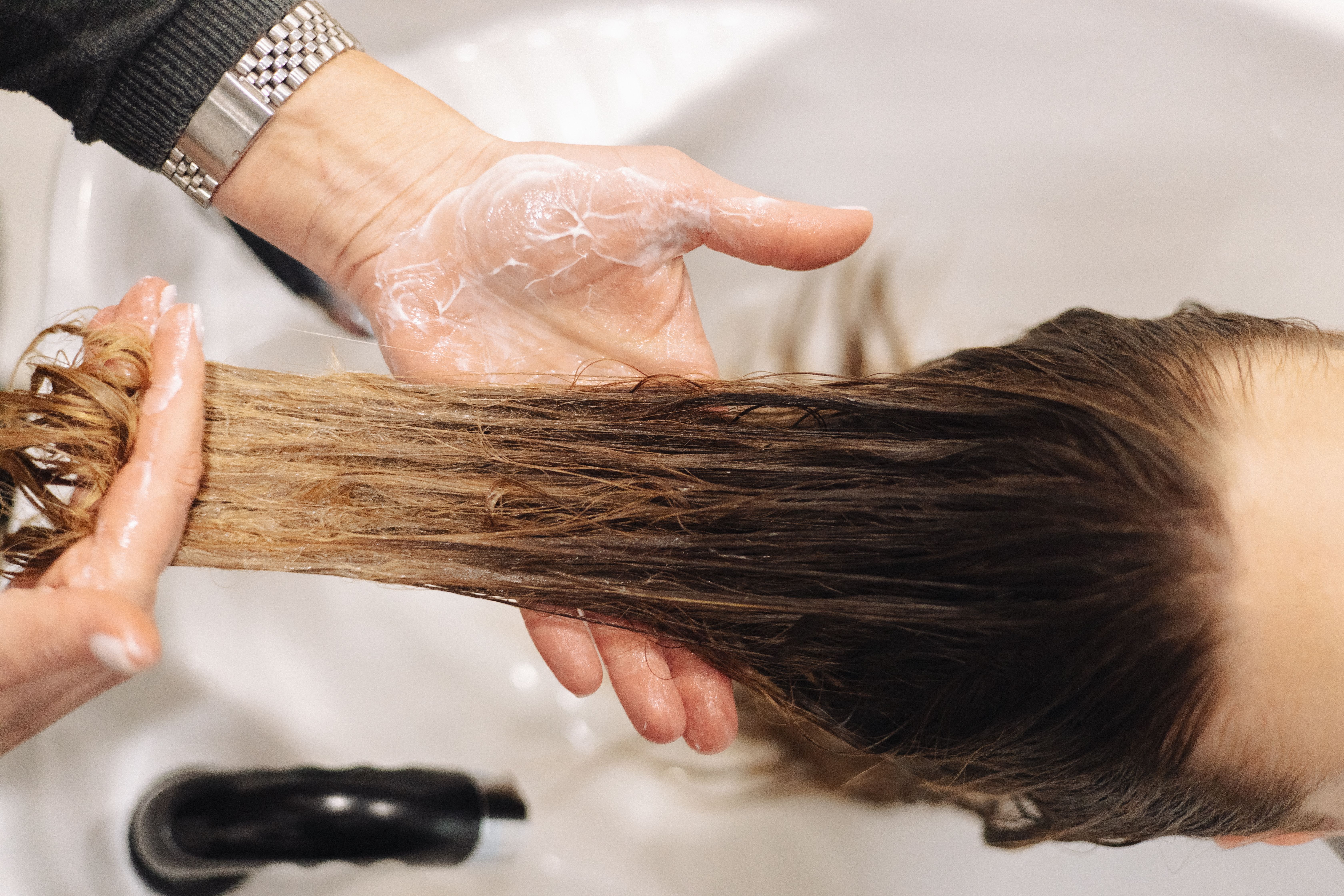 Atelier gloss, pour raviver votre couleur, en septembre, à CLICHY